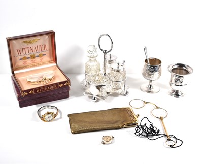 Lot 573 - A group of collectables to include a silver...