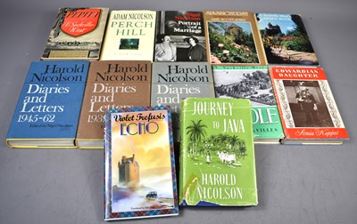 Lot 444 - A group of collectable books to include Harold...