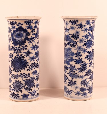Lot 211 - A pair of early 20th century Chinese blue and...
